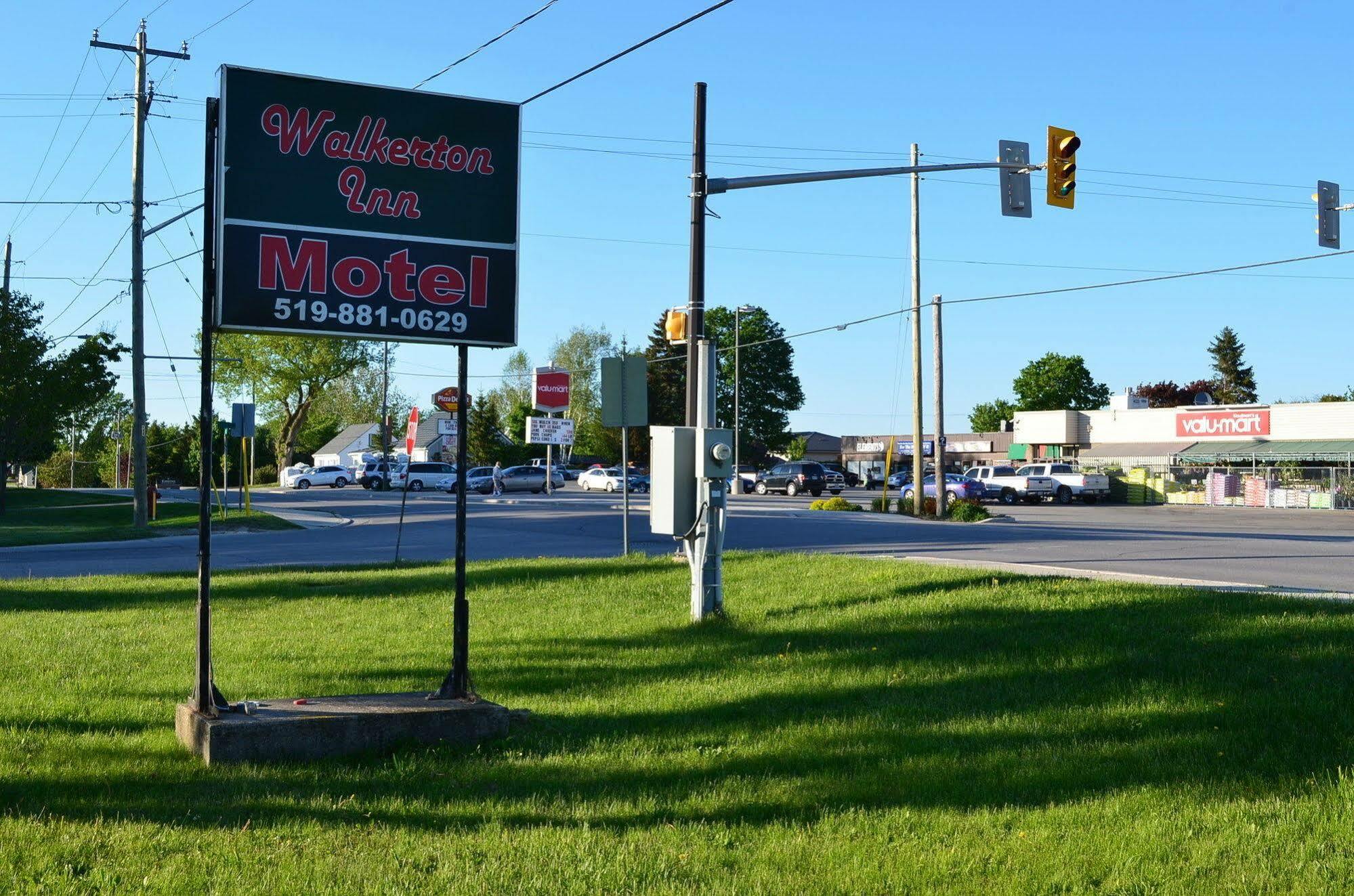 Walkerton Inn Motel ภายนอก รูปภาพ